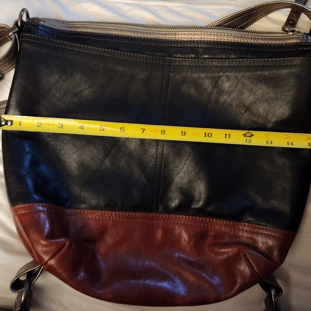 Rough and Tumble VVGUC Medium Open Pocket Hobo windso/Redwood - Picture 12 of 13